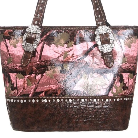 Pink Camo Carry Shoulder Bag - Picture 2 of 3